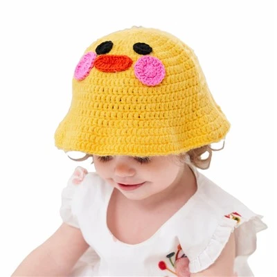 Móc mũ và quần áo trẻ em